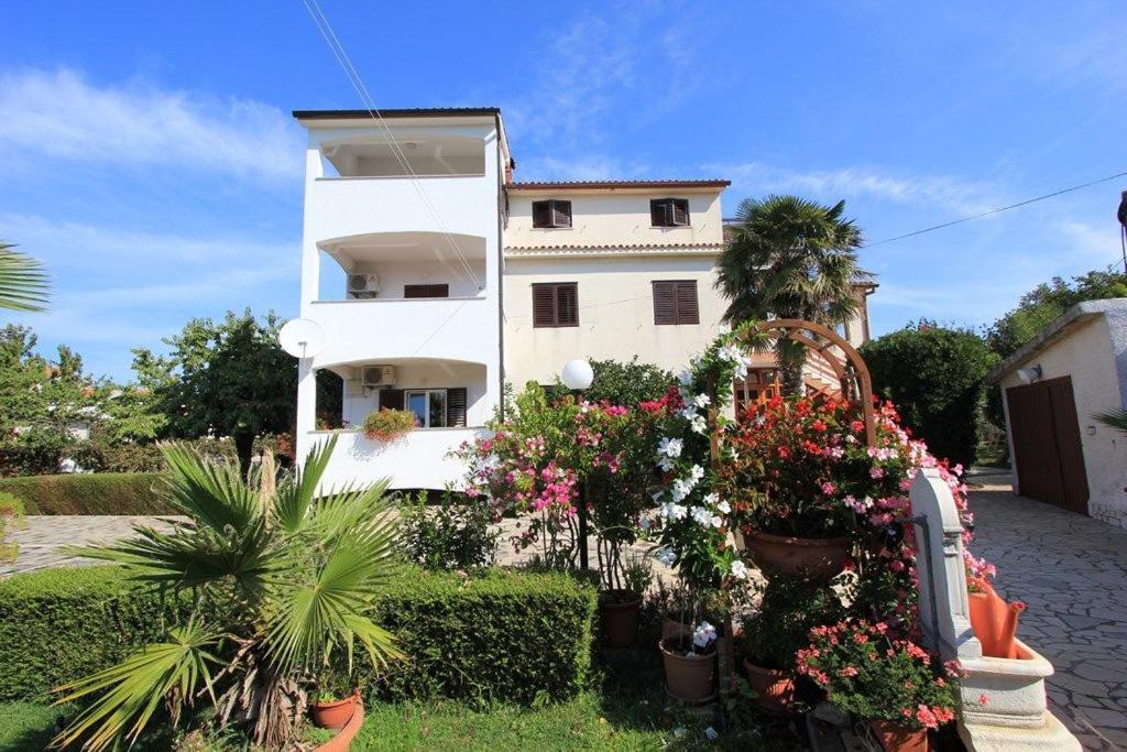 Apartments Anita Pomer Exterior photo
